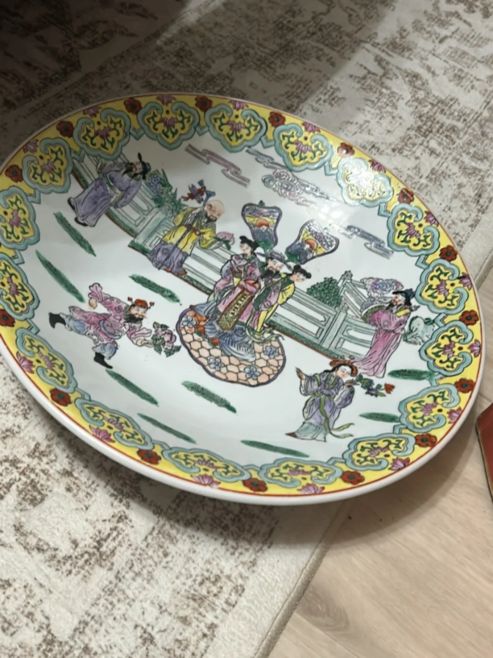vintage Chinese porcelain decorative deep charger/plate